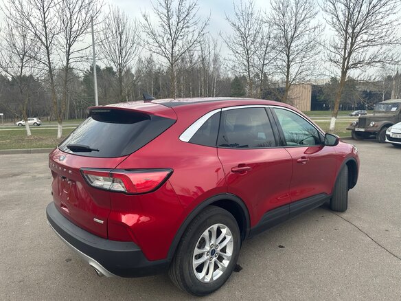2020 Ford Escape IV, красный, 1380000 рублей - вид 17