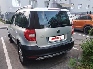 2013 Skoda Yeti I, серебристый, 1000000 рублей, вид 3