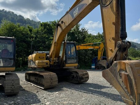 2009 Caterpillar 325, 4999000 рублей, вид 3