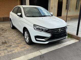 2024 Lada (ВАЗ) Vesta I Рестайлинг (NG), белый, 1450000 рублей, вид 2