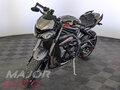 2020 Triumph Street Triple, серый - вид 3
