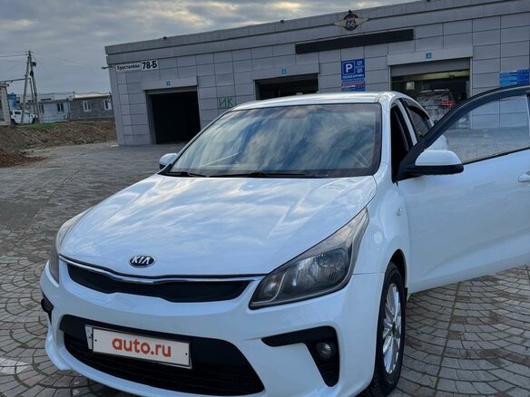 2019 Kia Rio IV, белый, 1000000 рублей - вид 1