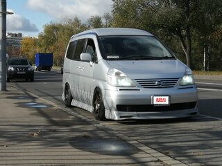2001 Nissan Serena II (C24), серый, 650000 рублей, вид 4