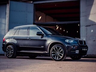 2010 BMW X5 30d II (E70), чёрный, 2070000 рублей, вид 3