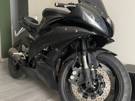 2006 Yamaha YZF-R6, чёрный, 650000 рублей, вид 5