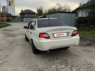 2011 Daewoo Nexia I Рестайлинг, белый, 250000 рублей, вид 4