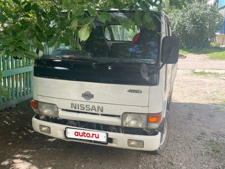 1992 Nissan Atlas, белый, 1200000 рублей, вид 5