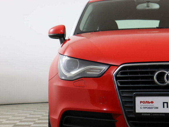 2011 Audi A1 I (8X), красный - вид 14