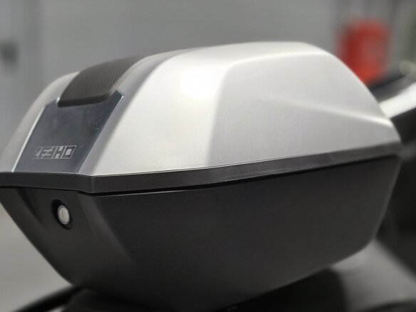 2024 Zeeho AE8 S+, серебристый, 450000 рублей - вид 8