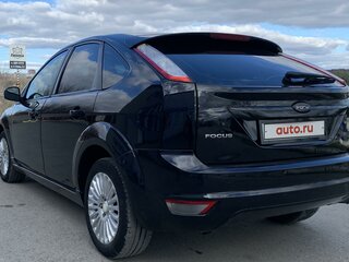 2008 Ford Focus II Рестайлинг, чёрный, 670000 рублей, вид 4