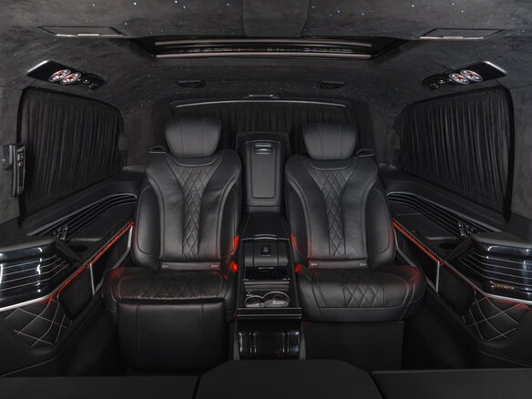 2023 Mercedes-Benz V-Класс 300 d экстра длинный III (W447) Рестайлинг, чёрный - вид 1