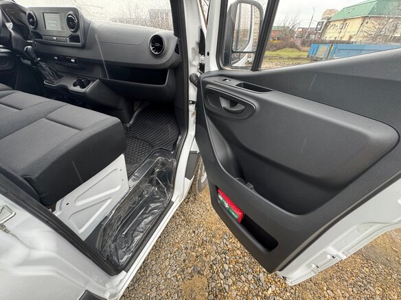2023 Mercedes-Benz Sprinter, белый, 6750000 рублей - вид 12