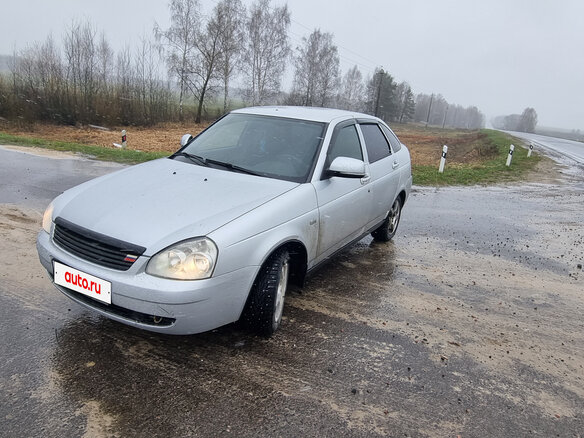 2010 Lada (ВАЗ) Priora I, серебристый, 325000 рублей