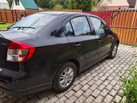2010 Suzuki SX4 I (Classic) Рестайлинг, чёрный, 819000 рублей, вид 3