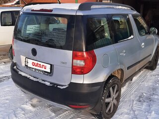 2011 Skoda Yeti I, серебристый, 475000 рублей, вид 5
