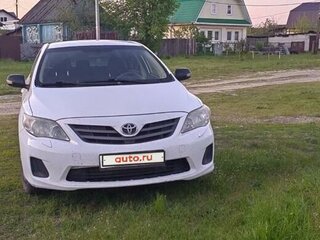 2010 Toyota Corolla X (E140, E150) Рестайлинг, белый, 850000 рублей, вид 1