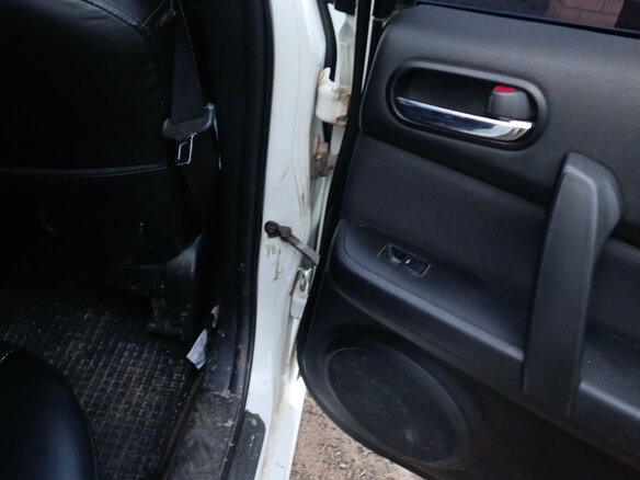 2011 Mazda 6 II (GH) Рестайлинг, белый, 650000 рублей - вид 13