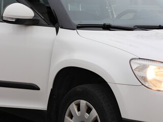 2012 Skoda Yeti I, белый, 550000 рублей, вид 4