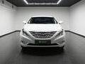 2010 Hyundai Sonata VI (YF), белый, 730000 рублей - вид 2