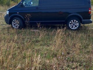 2008 Volkswagen Transporter T5, чёрный, 1000000 рублей, вид 2