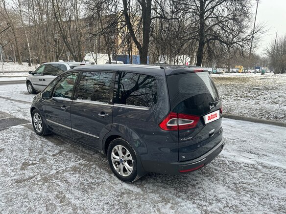 2010 Ford Galaxy II Рестайлинг, серый, 950000 рублей - вид 4