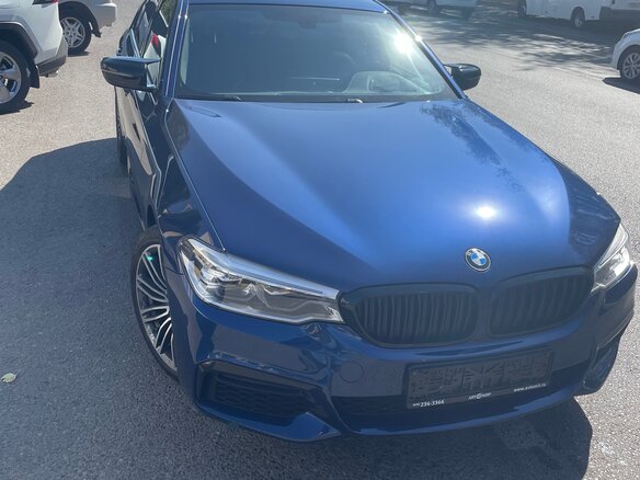 2018 BMW 5 серии 530d xDrive VII (G30/G31/G38), синий, 4000000 рублей - вид 12