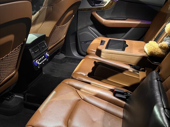 2016 Audi Q7 II (4M), белый, 4600000 рублей - вид 9