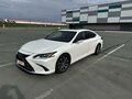 2018 Lexus ES 250 VII, белый, 4250000 рублей