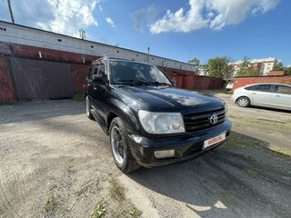 2003 Toyota Land Cruiser 100 Series Рестайлинг 1, чёрный, 2000000 рублей, вид 3