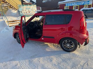2012 Kia Soul I Рестайлинг, красный, 900000 рублей, вид 4