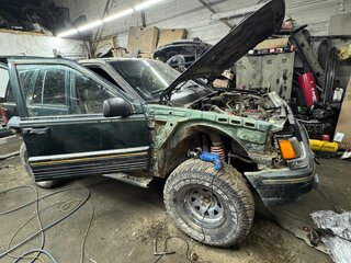 1993 Jeep Grand Cherokee I (ZJ), зелёный, 470000 рублей, вид 5