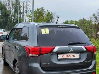 2015 Mitsubishi Outlander III Рестайлинг 2, серый, 2100000 рублей, вид 5