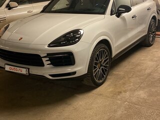 2019 Porsche Cayenne S III, белый, 8300000 рублей, вид 5