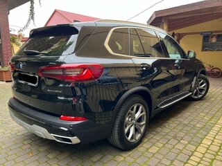 2019 BMW X5 30d IV (G05/G18), чёрный, 6295405 рублей, вид 1