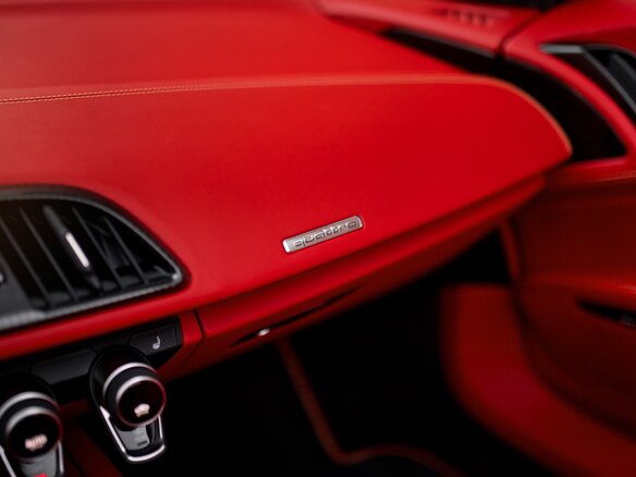 2019 Audi R8 V10 performance II (4S) Рестайлинг, жёлтый, 21500000 рублей - вид 10