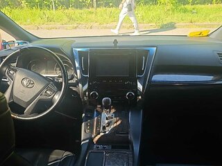 2019 Toyota Alphard III Рестайлинг, белый, 4190000 рублей, вид 5
