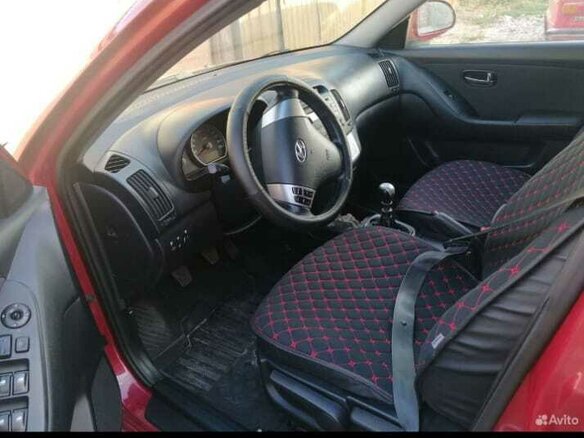 2010 Hyundai Elantra IV (HD), красный, 980000 рублей - вид 6