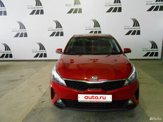 2021 Kia Rio IV Рестайлинг, красный, 1590000 рублей, вид 5