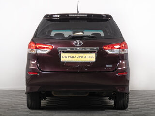 2010 Toyota Wish II, красный, 1259000 рублей, вид 4