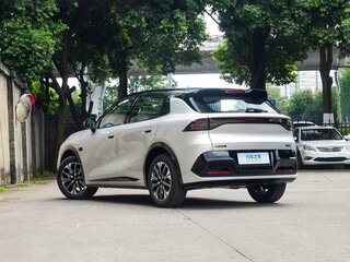 2026 Changan Qiyuan Q05 51.9 kWh II, серебристый, 2800000 рублей, вид 4