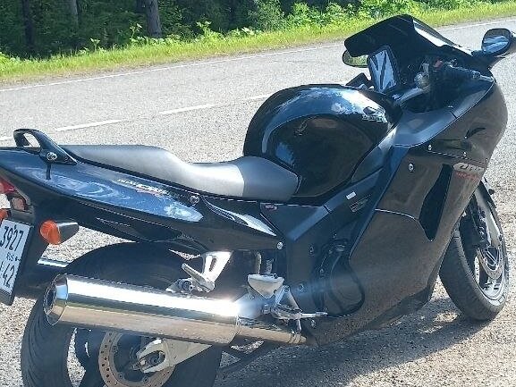 1998 Honda CBR 1100 XX, чёрный, 525000 рублей - вид 12