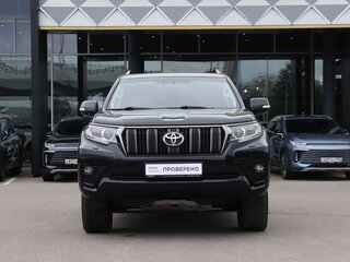 2020 Toyota Land Cruiser Prado 150 Series Рестайлинг 3, чёрный, 4227246 рублей, вид 2
