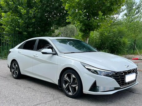 2023 Hyundai Elantra VII (CN7), белый, 1670000 рублей, вид 2