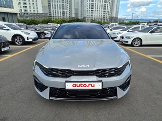 2025 Kia K5 LPi III Рестайлинг, серый, 2600000 рублей, вид 1