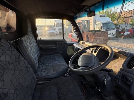 1999 Nissan Atlas, белый, 900000 рублей, вид 3