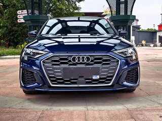 2022 Audi A3 35 TFSI Long IV (8Y), синий, 1623555 рублей, вид 2
