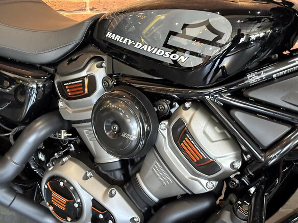 2022 Harley-Davidson Nightster, чёрный, 1400000 рублей - вид 7