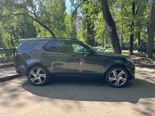 2023 Land Rover Discovery D300 V Рестайлинг, чёрный, 9390000 рублей, вид 4
