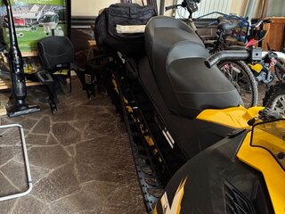 2013 BRP Ski-Doo Summit 800, жёлтый, 1100000 рублей, вид 3