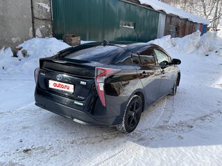 2016 Toyota Prius IV (XW50), чёрный, 1900000 рублей, вид 3